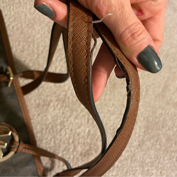 Mk purse - Picture 2 of 2